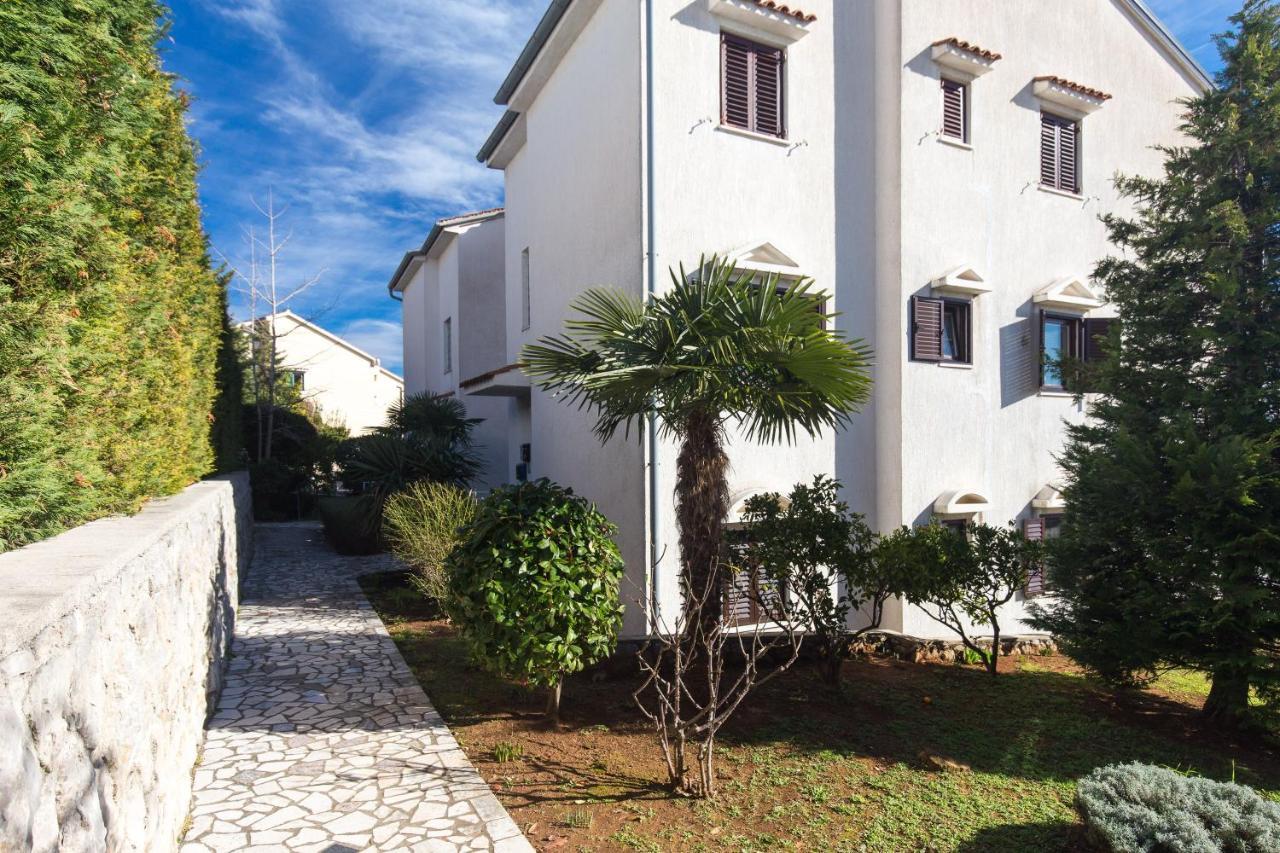 Apartment Bella-Vista Ičići Dış mekan fotoğraf