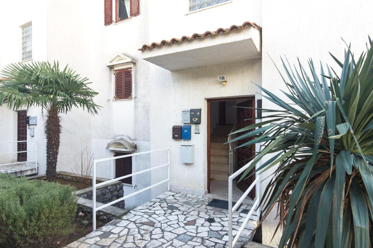 Apartment Bella-Vista Ičići Dış mekan fotoğraf